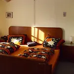 Guest house Vierzeithof - Hofcafe Eiszeit Bebertal