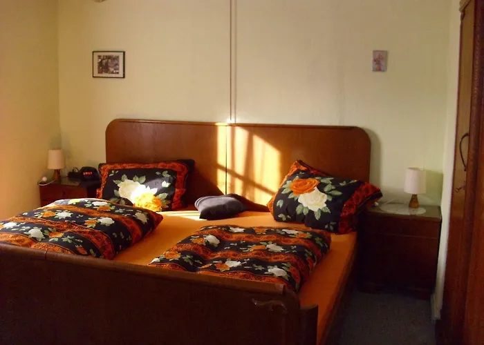 Gæstehus Vierzeithof - Hofcafe Eiszeit Bebertal